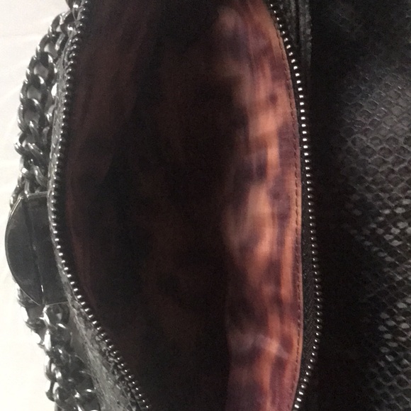 Handbag - Picture 6 of 8